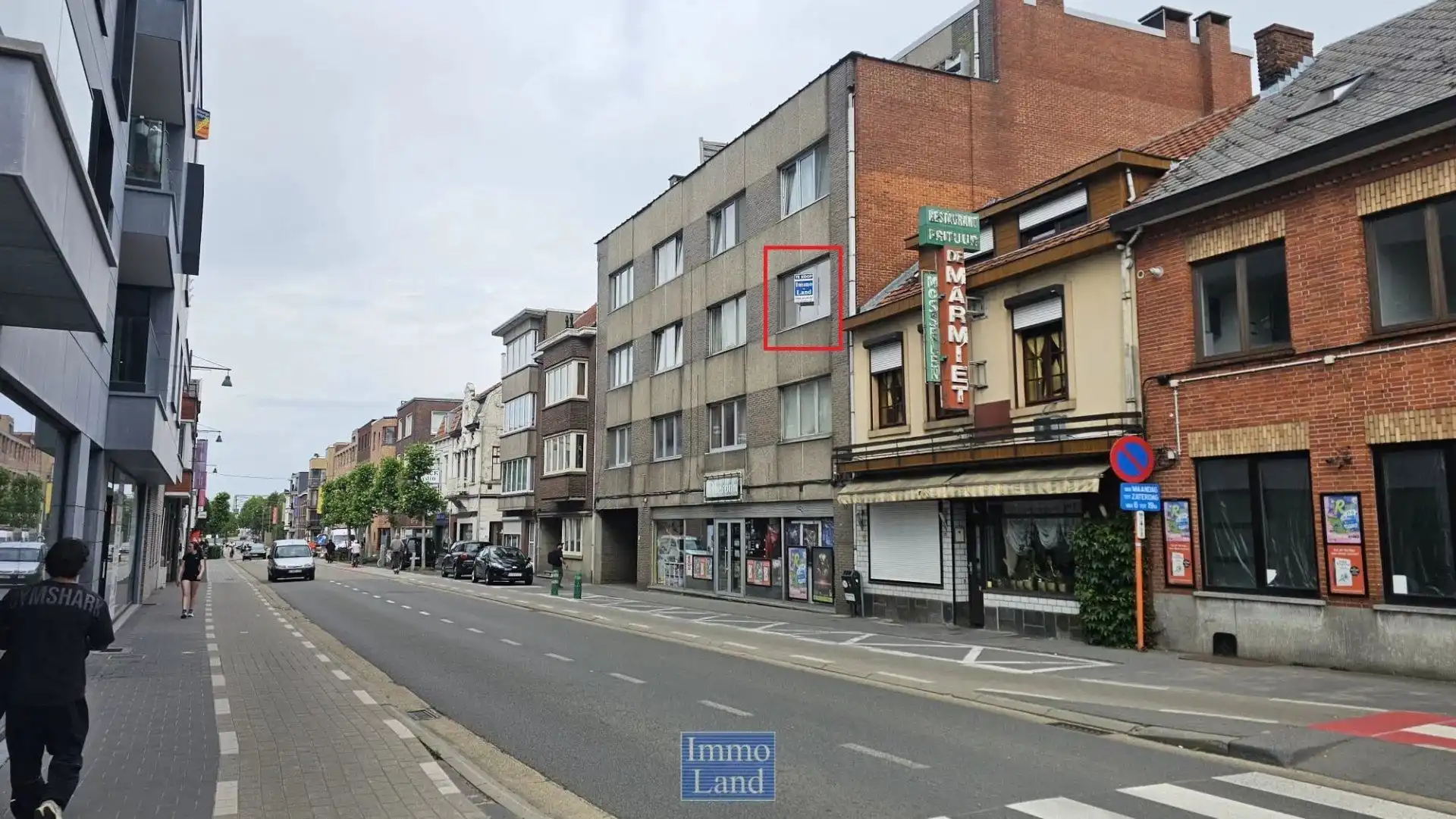 Frisse energiezuinige (EPC B) gerenoveerde studio te vlakbij Quartier Bleu – vrij van huurder. (Meer info via www.immoland.com) foto 9