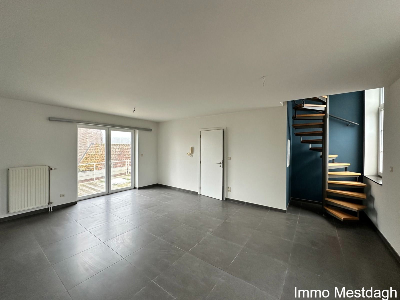 Opbrengsteigendom met 4 appartementen, 3 terrassen foto 8