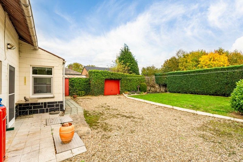 Charmante, te renoveren woning met tuin op 5are foto 31