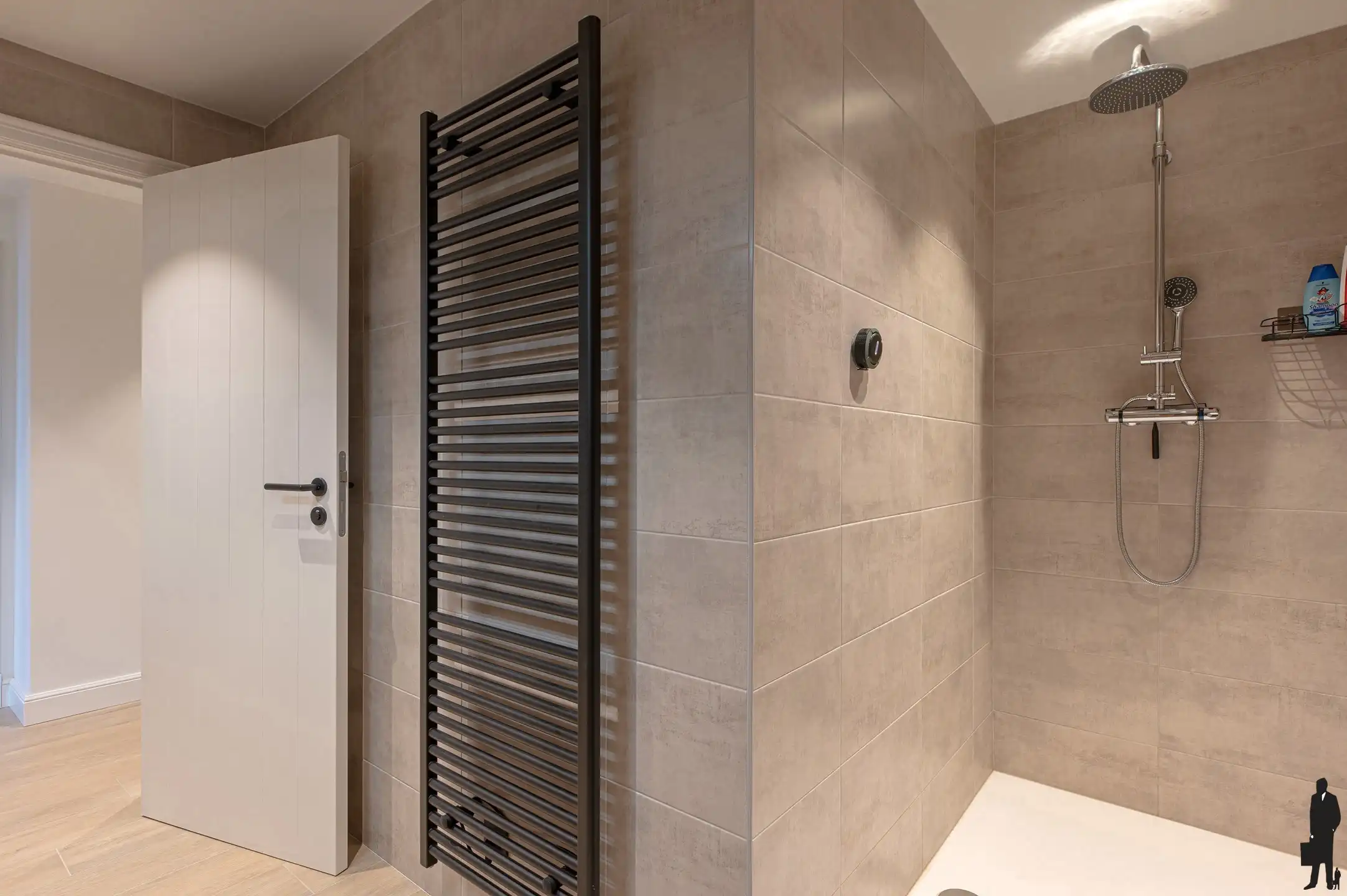 Instapklaar appartement met 2 slaapkamers in Weelde foto 12