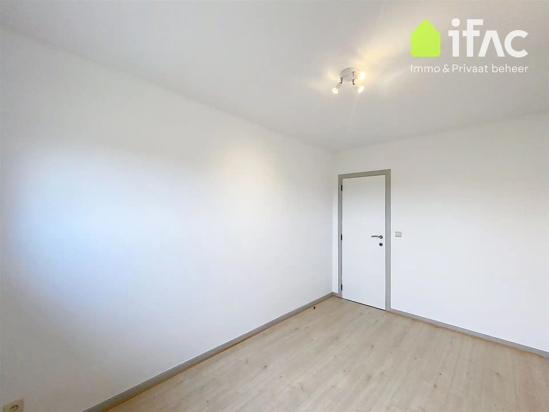 Woning met grote tuin dichtbij het Zoniënwoud foto 22