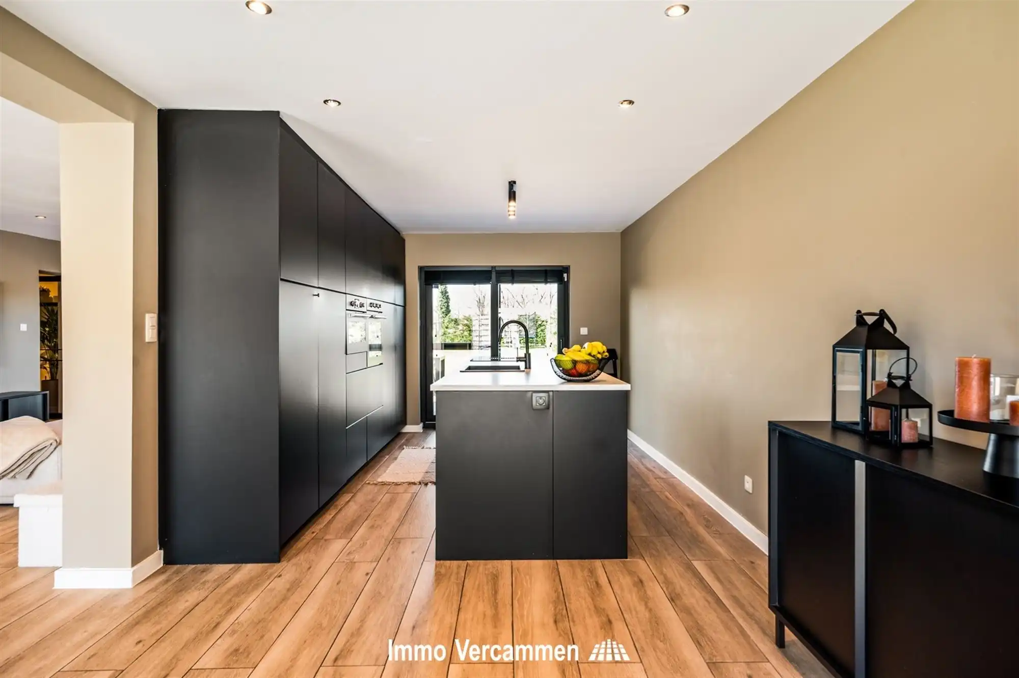 Instapklare woning op een unieke locatie te Onze-Lieve-Vrouw-Waver foto 6