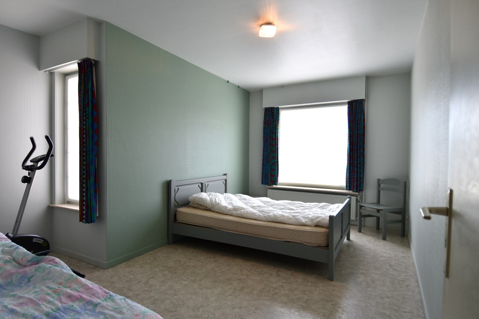Instapklare HOB met 3 slaapkamers, garage, zolder op een perceel van 1329 m² te Sint-Eloois-Winkel foto 14