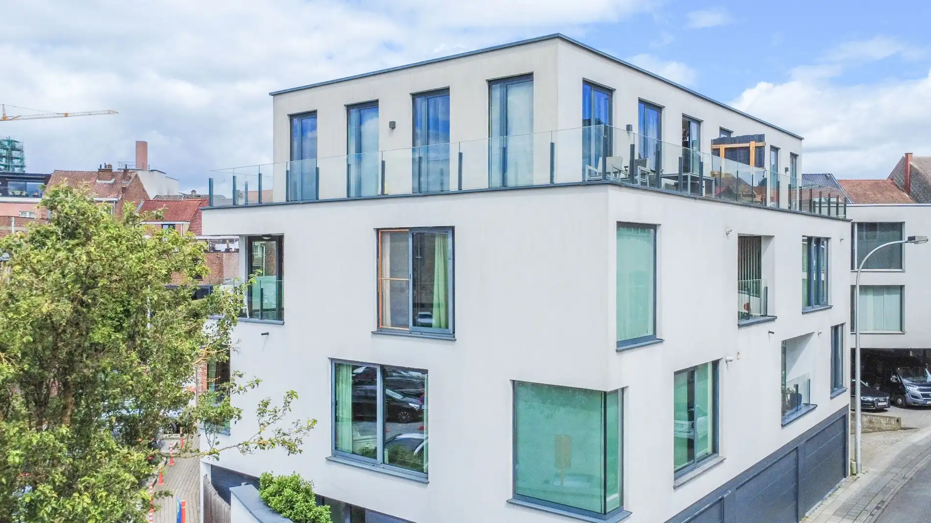Een aangenaam, recent appartement te Halle! foto {{pictureIndex}}