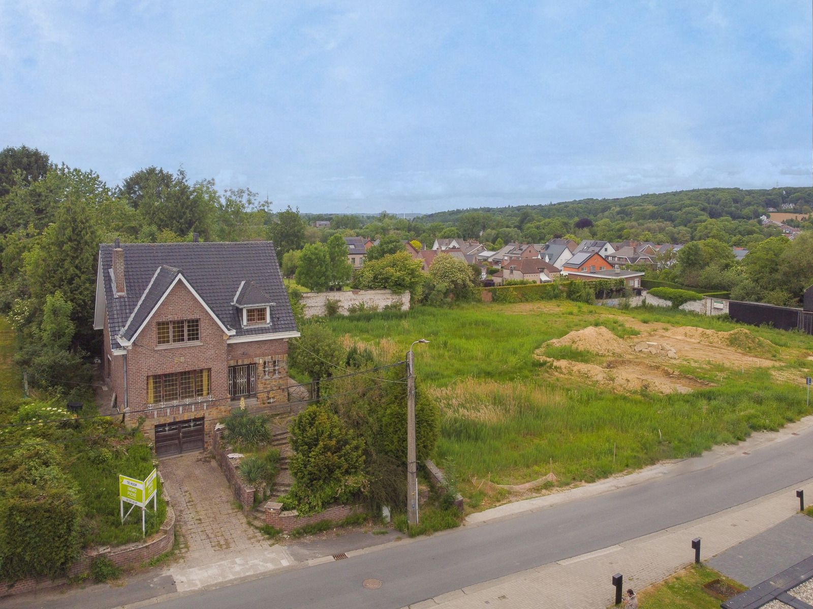 Te renoveren villa met 3 slaapkamers op perceel van 10a 52ca foto 3