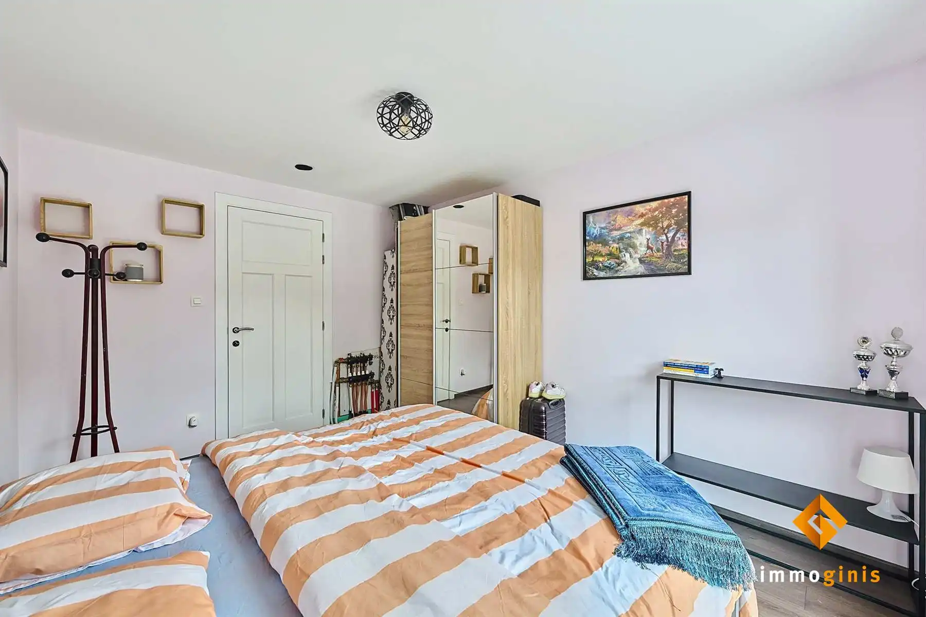 Recente woning met 3 slaapkamers op een mooi perceel van 4a12ca, in een rustige, kindvriendelijke en groene omgeving. foto 15