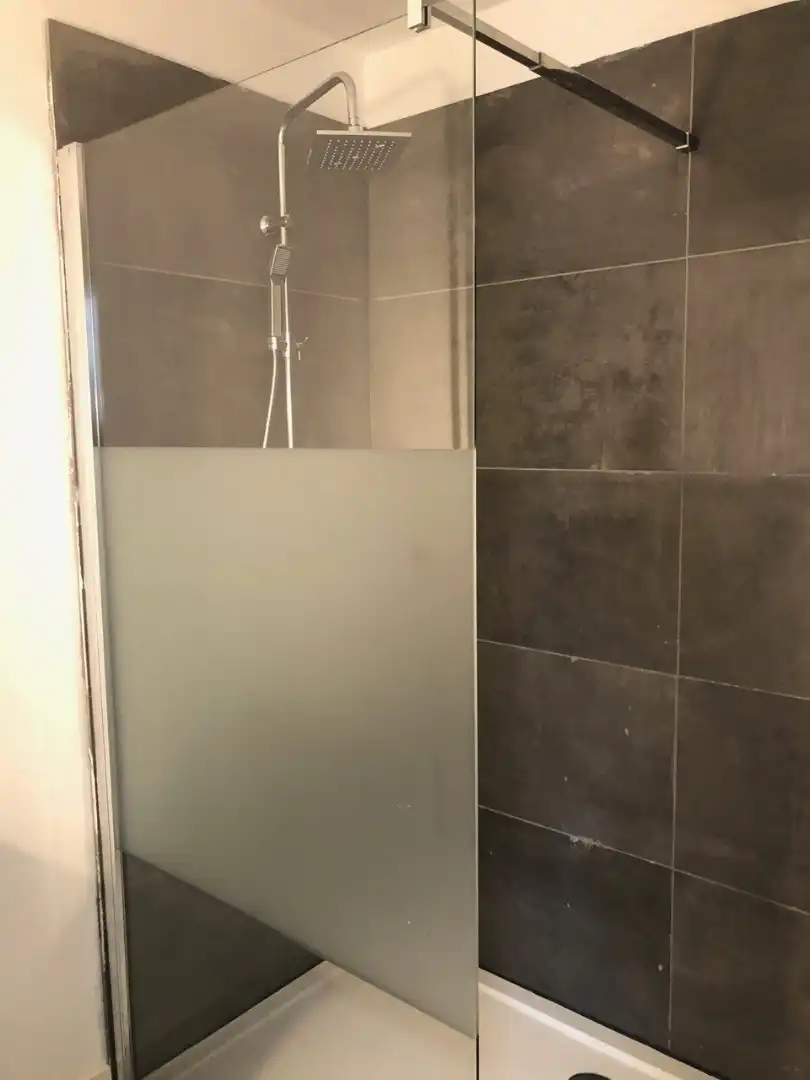 Gerenoveerd twee slaapkamer appartement foto 7