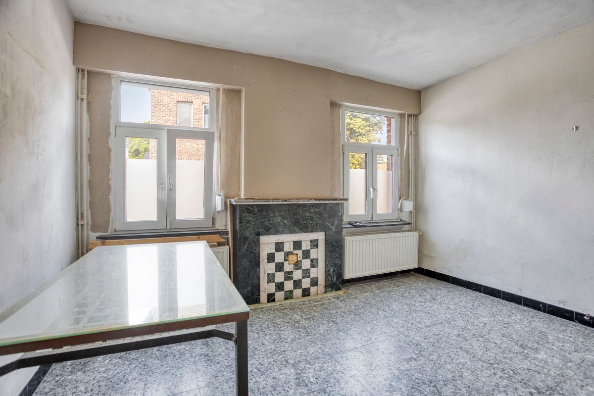 Te renoveren hoevewoning in landelijke omgeving foto 7