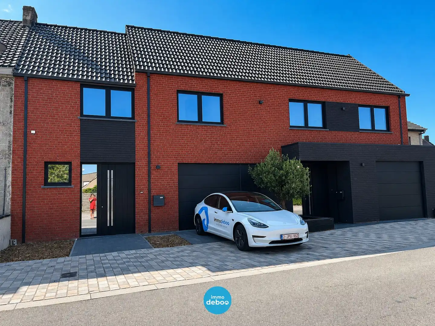 Prachtige ruime nieuwbouwwoning te Slijpe foto {{pictureIndex}}