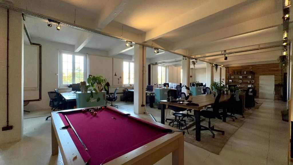 Kantoren te huur in gerenoveerd pakhuis La Cloche in Antwerpen foto 4