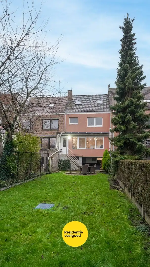 Instapklare woning met diepe tuin te Oostende foto 30