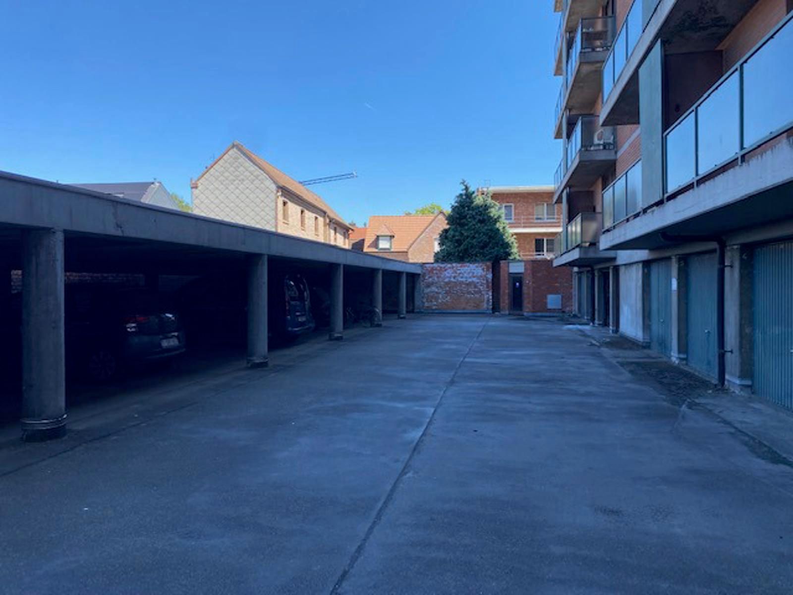 Overdekte parkeerplaats te Leuven foto 3
