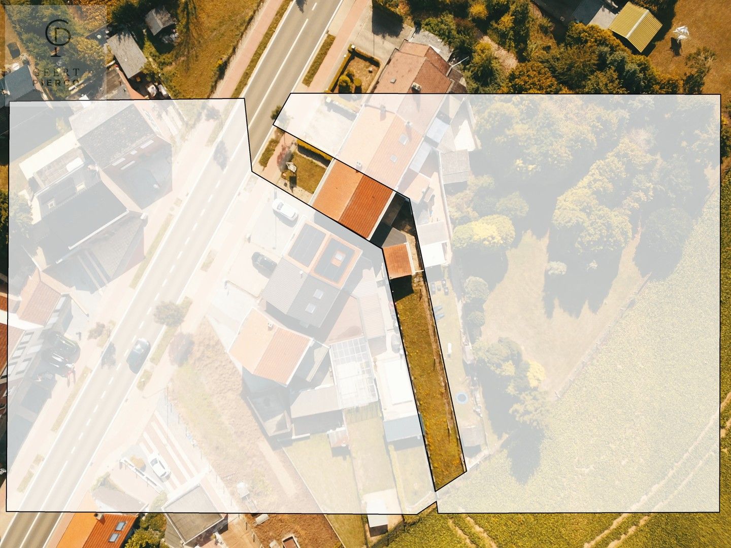 Gezellige rijwoning met tuin foto 2