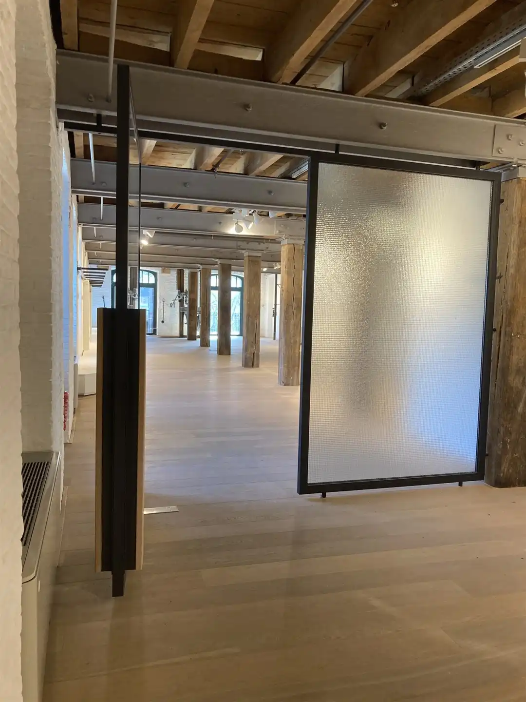 Kantoor 508m² te huur foto 20