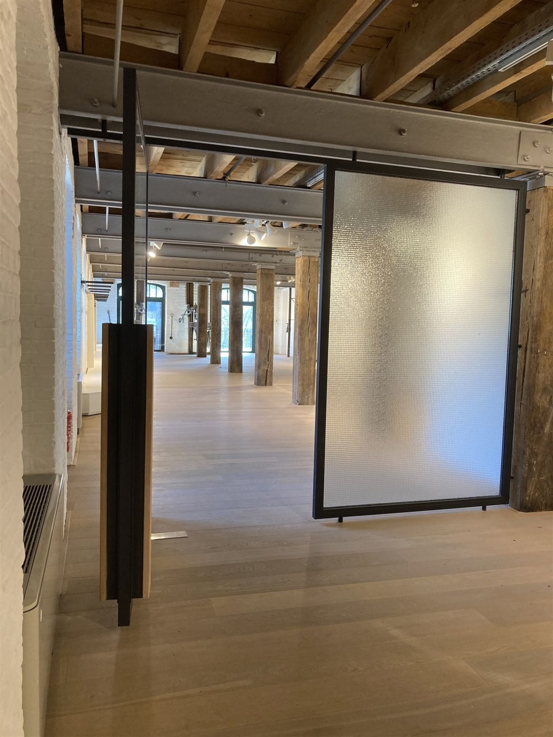 Kantoor 508m² te huur foto 20