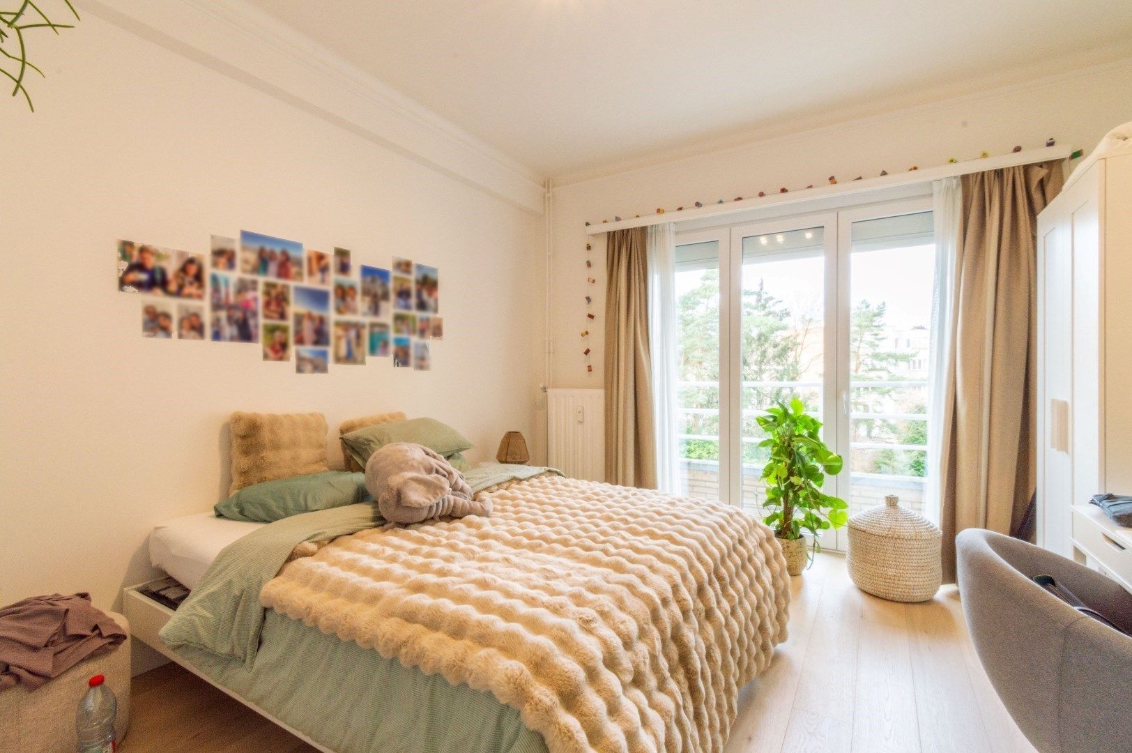 Gerenoveerd opbrengstgebouw - 6 appartementen + 5 garages! foto 12