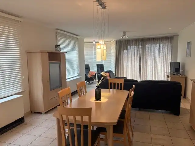 Gemeubeld appartement met 2 slaapkamers in The President - hartje Oostende foto 3