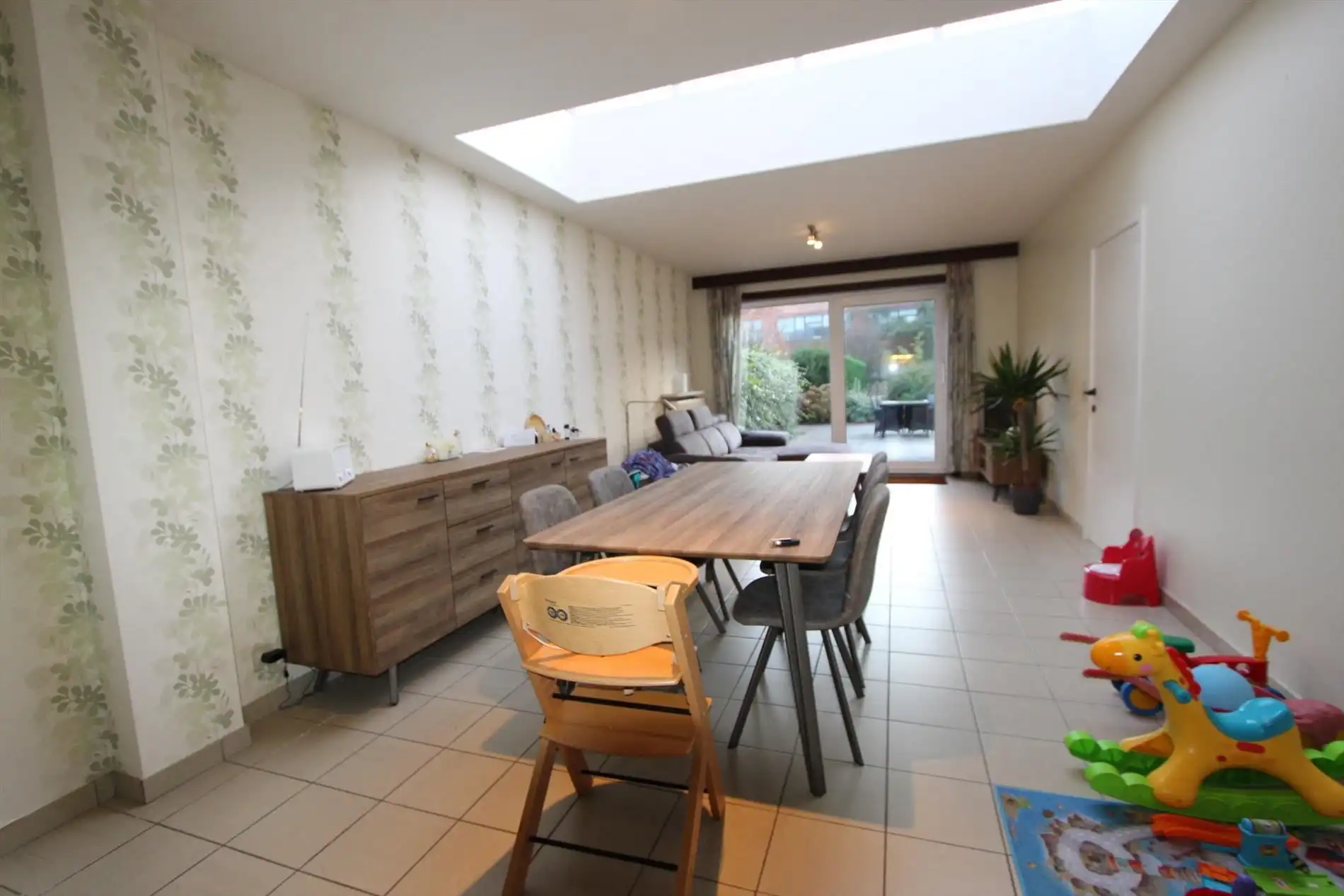 Gelijkvloers appartement met 2 slaapkamers en garage te Handzame foto 2