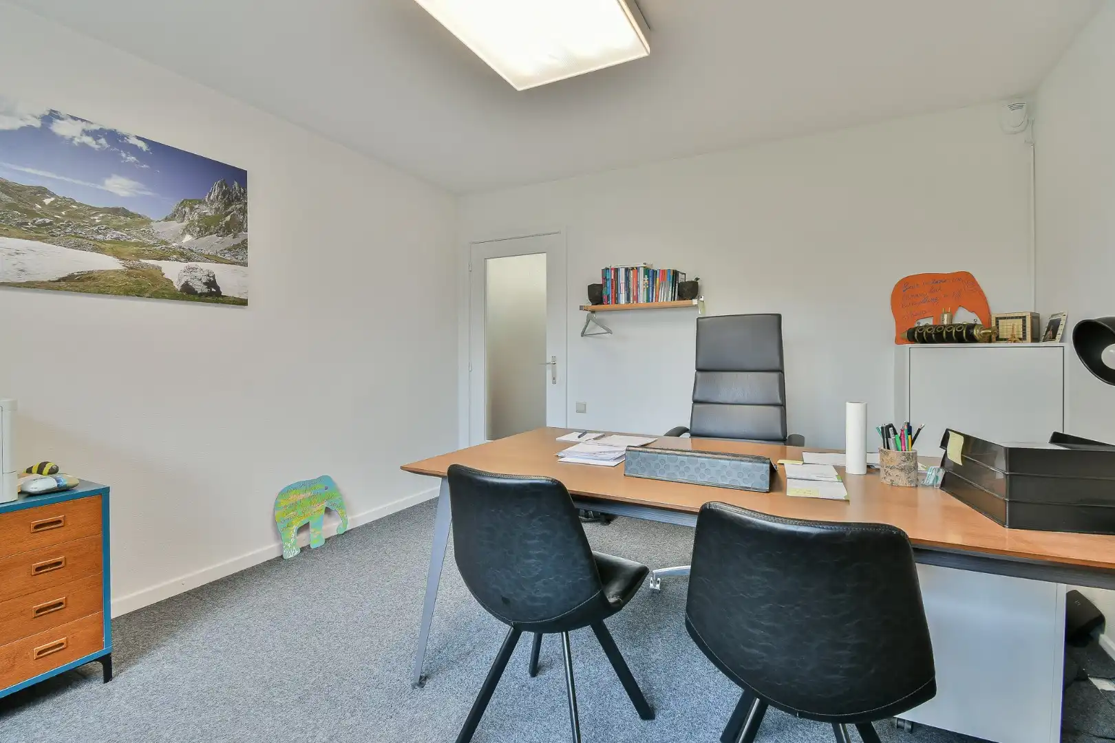 Ruime kantoorruimte in het hart van Oudenburg foto 9