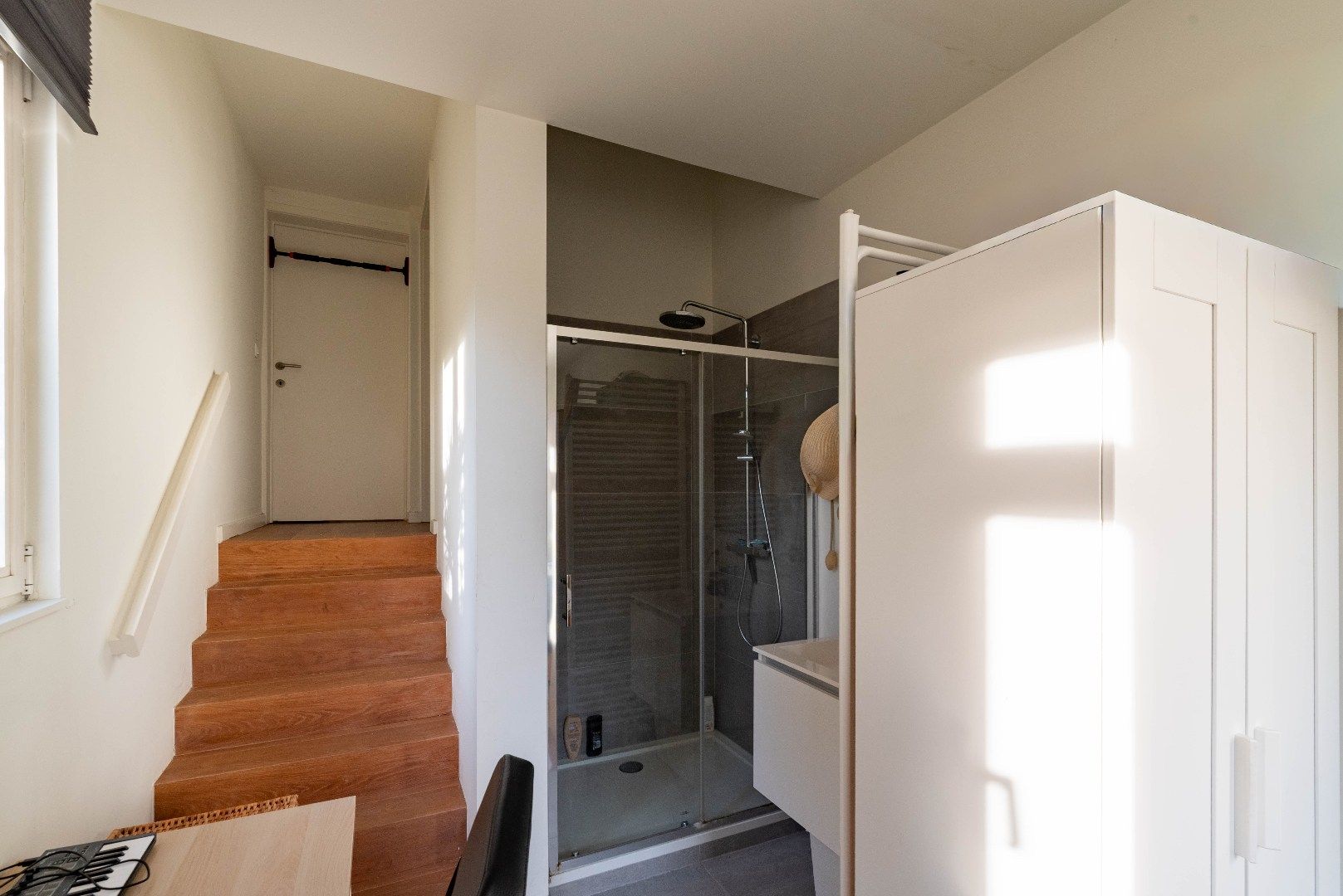 Uniek en luxueus appartement in prachtig gebouw op Zurenborg foto 28