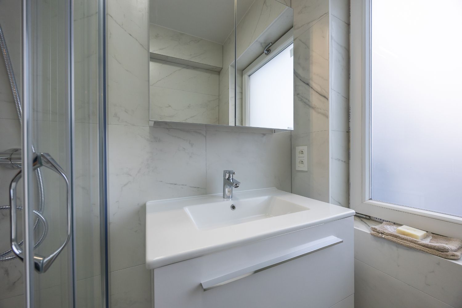 Prachtig gerenoveerde studio in het centrum van Middelkerke foto 13