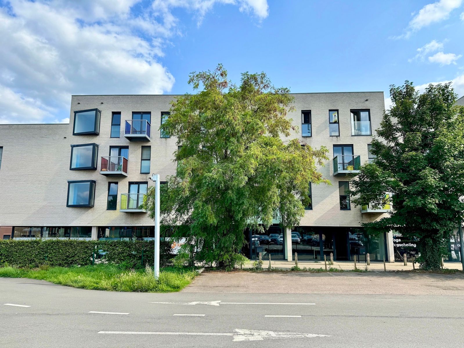 Instapklaar, gunstig gelegen éénslaapkamer appartement. foto 2