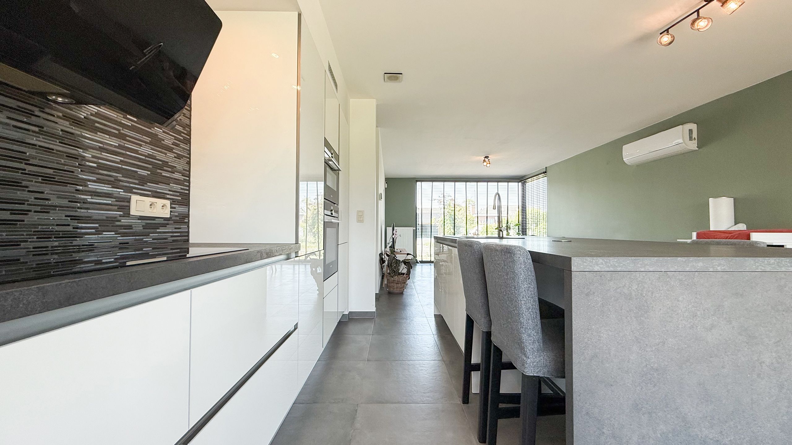 Mooi afgewerkte, moderne HOB gelegen in doodlopende straat! foto 8