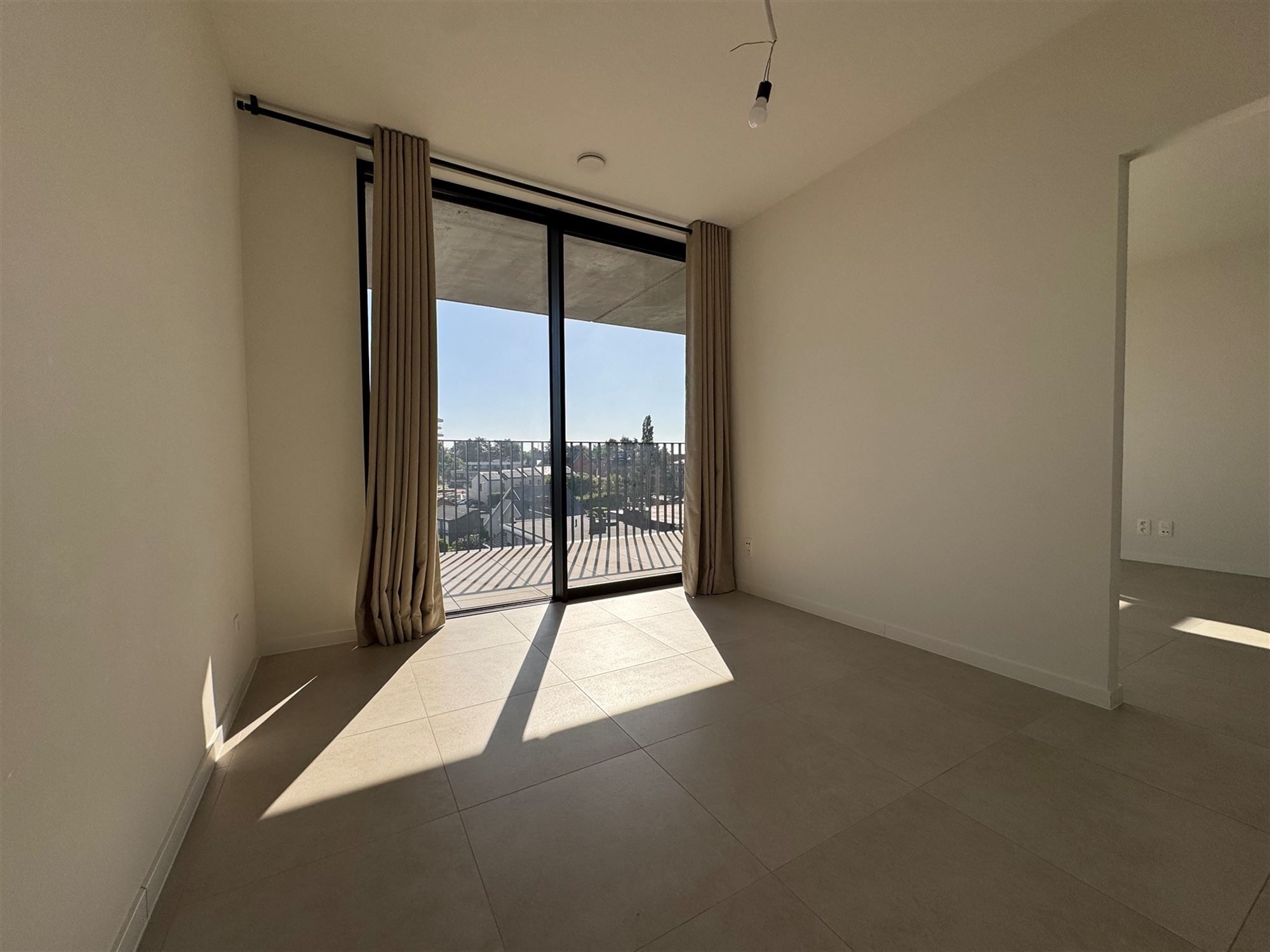 NIEUWBOUW APPARTEMENT (66M²) MET 1 SLAAPKAMER EN RUIM TERRAS TE BERINGEN CENTRUM  foto 6