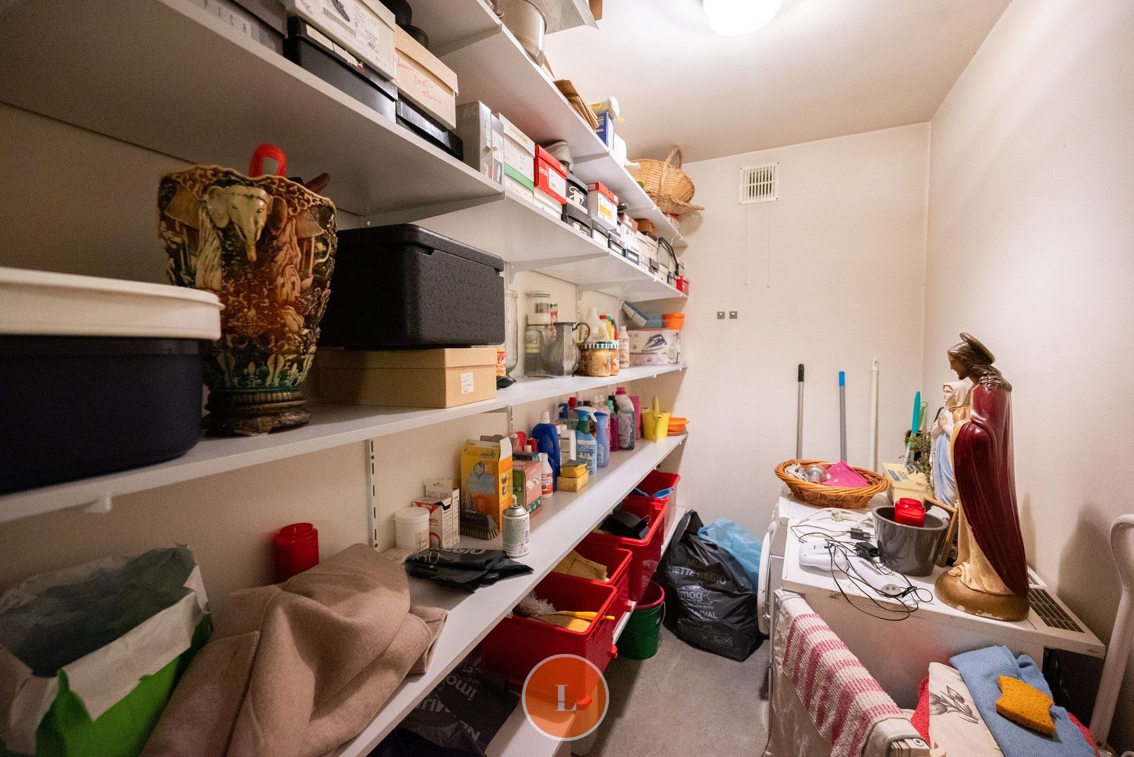 Instapklaar appartement met garage te koop in hartje Harelbeke foto 17