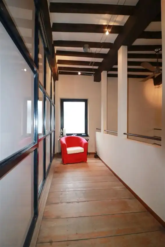 Voormalige patriciërswoning met 3 slpk., prachtige tuin en garage foto 22