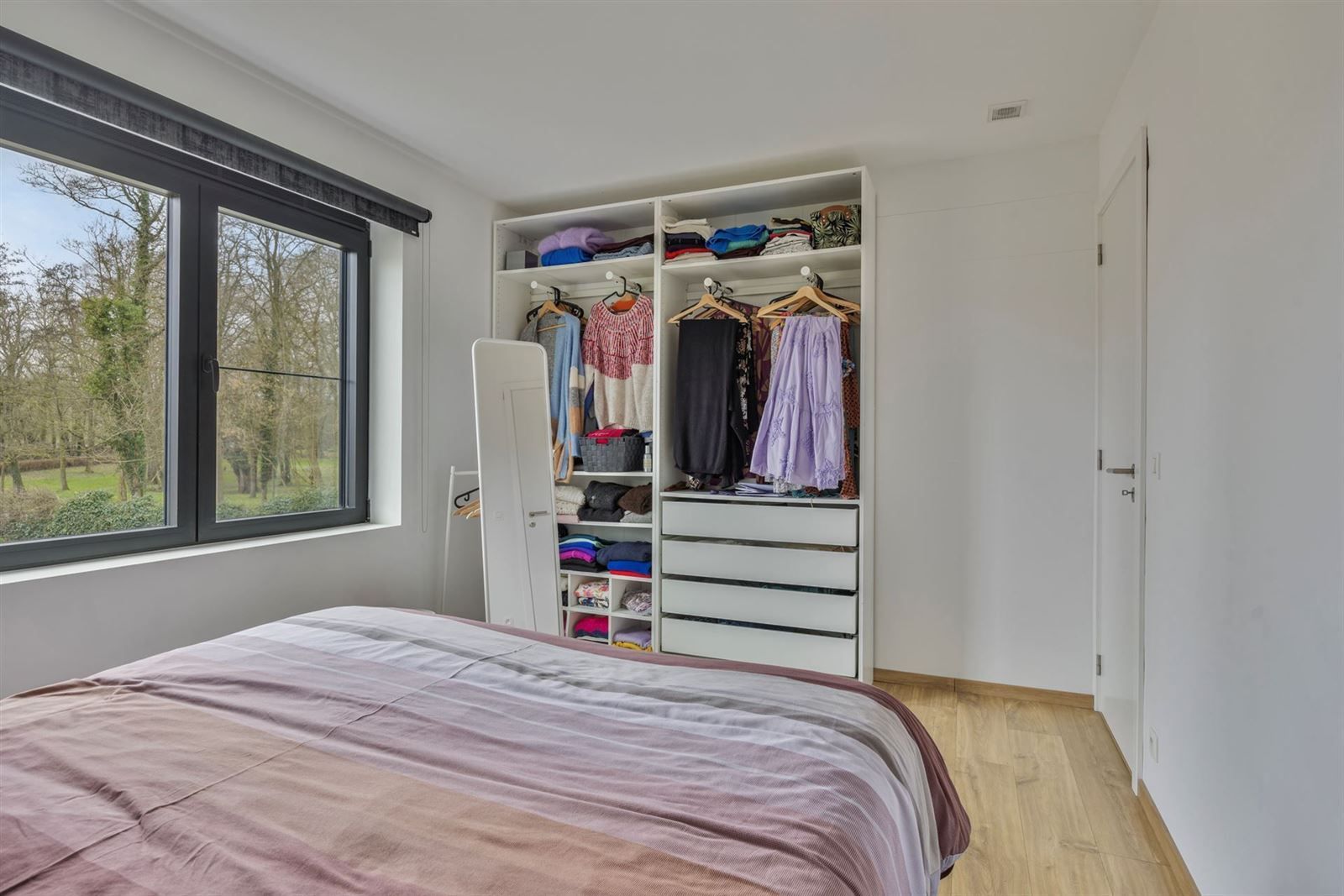 Nieuwbouw woning (label A) met 3 slaapkamers + bureau te Dworp   foto 16