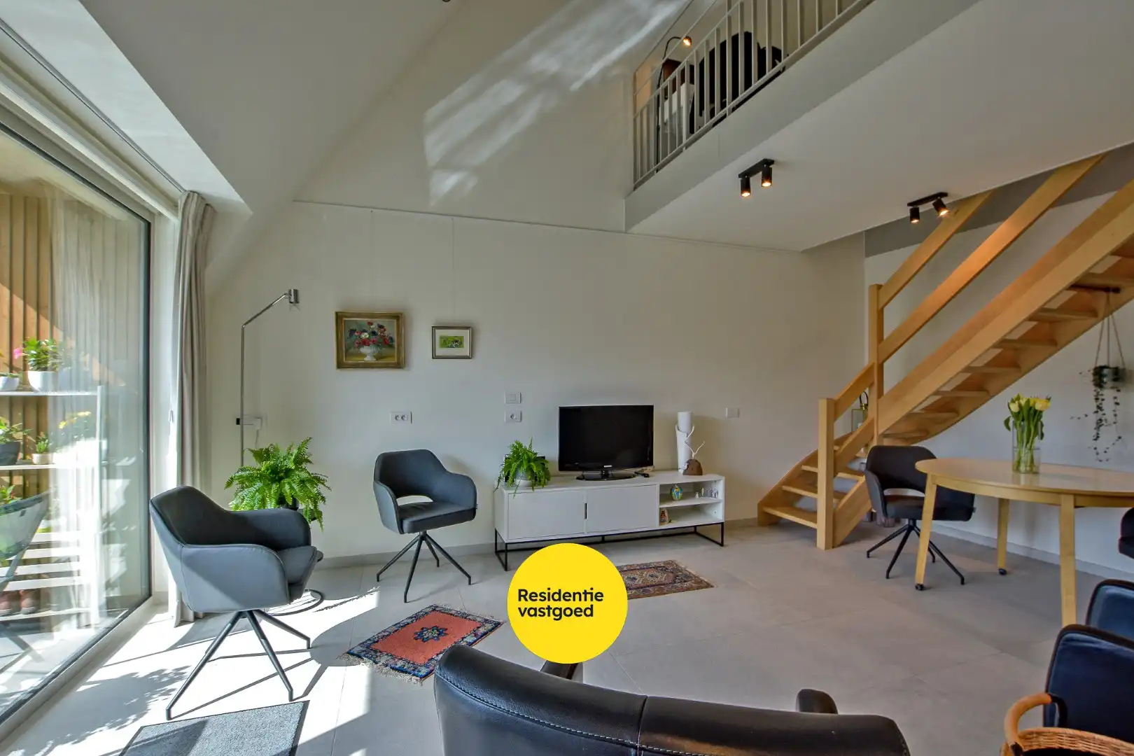 Luxueuze assistentieflat (89m² + 5m² terras) met 2 slaapkamers te Nieuwpoort.  foto 5