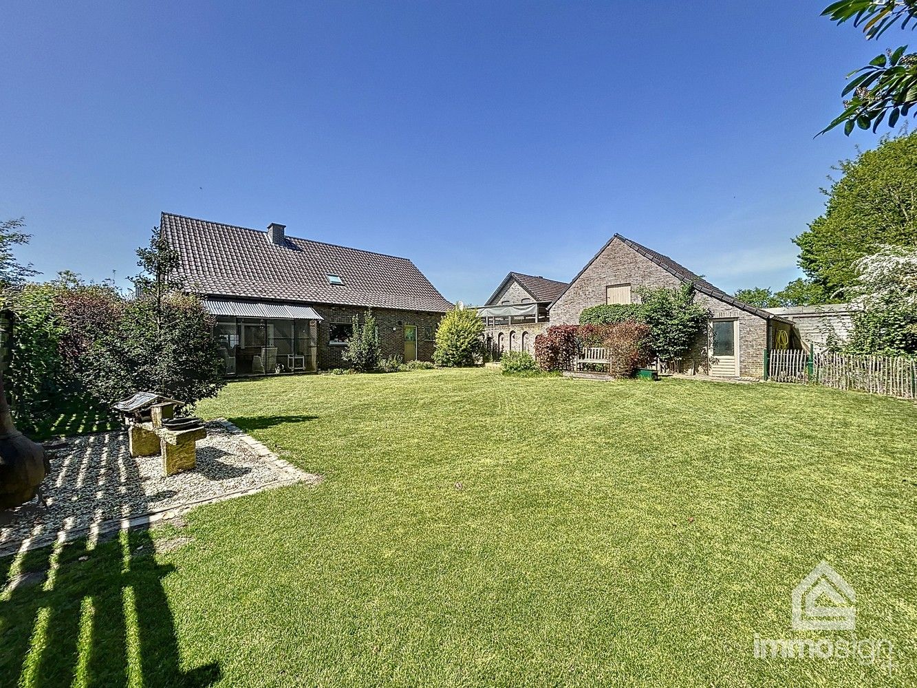 Instapklare gezinswoning in het groen met 4 slaapkamers en mgl. 2 badkamers te Bocholt foto 34
