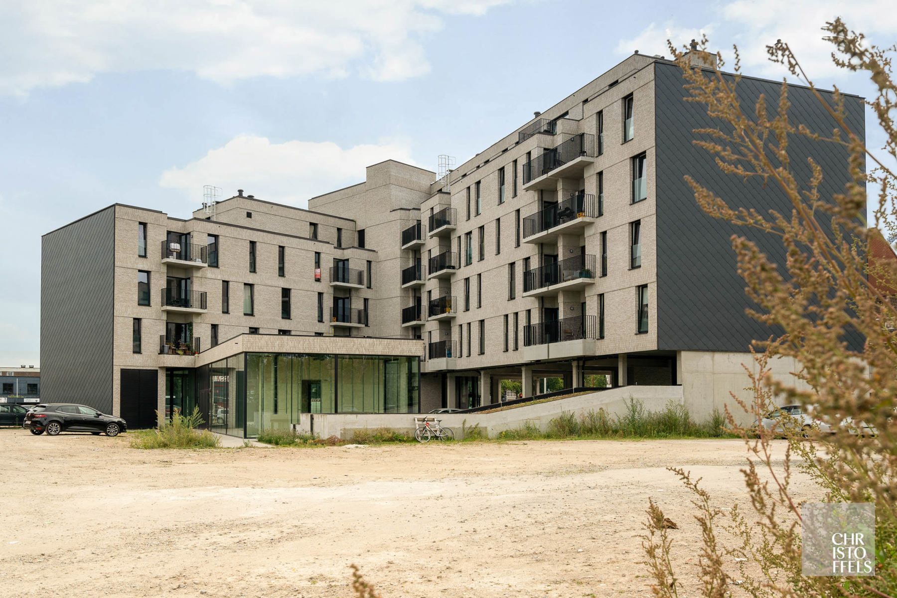 Modern appartement met zuidelijk terras op het 3de niveau. foto 2