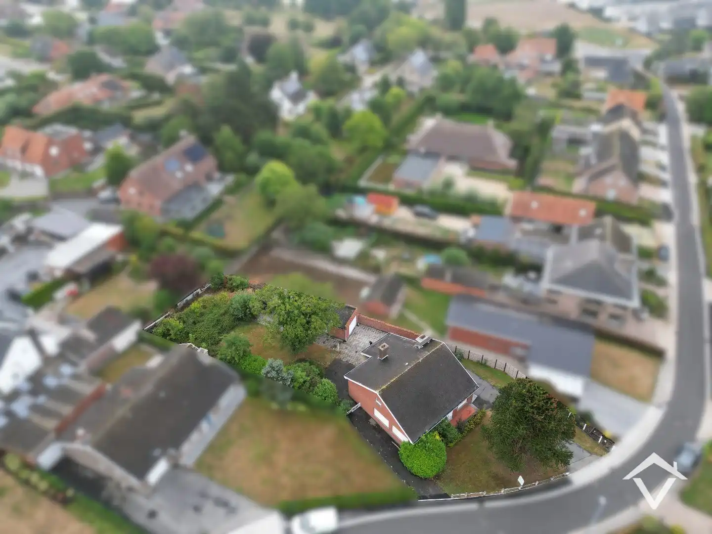 Gelijkvloerse woning met 3 slaapkamers, ruime garage en tuin op een gunstige ligging te Hooglede foto 31
