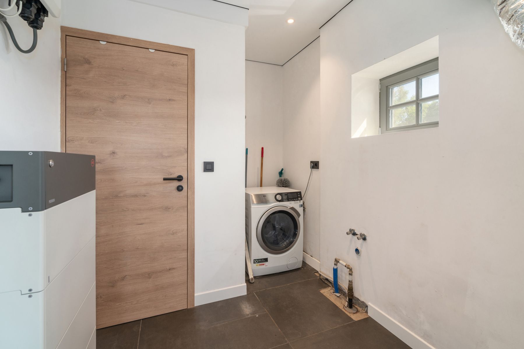 Instapklare woning met dubbele garage in het mooie Asenede foto 17