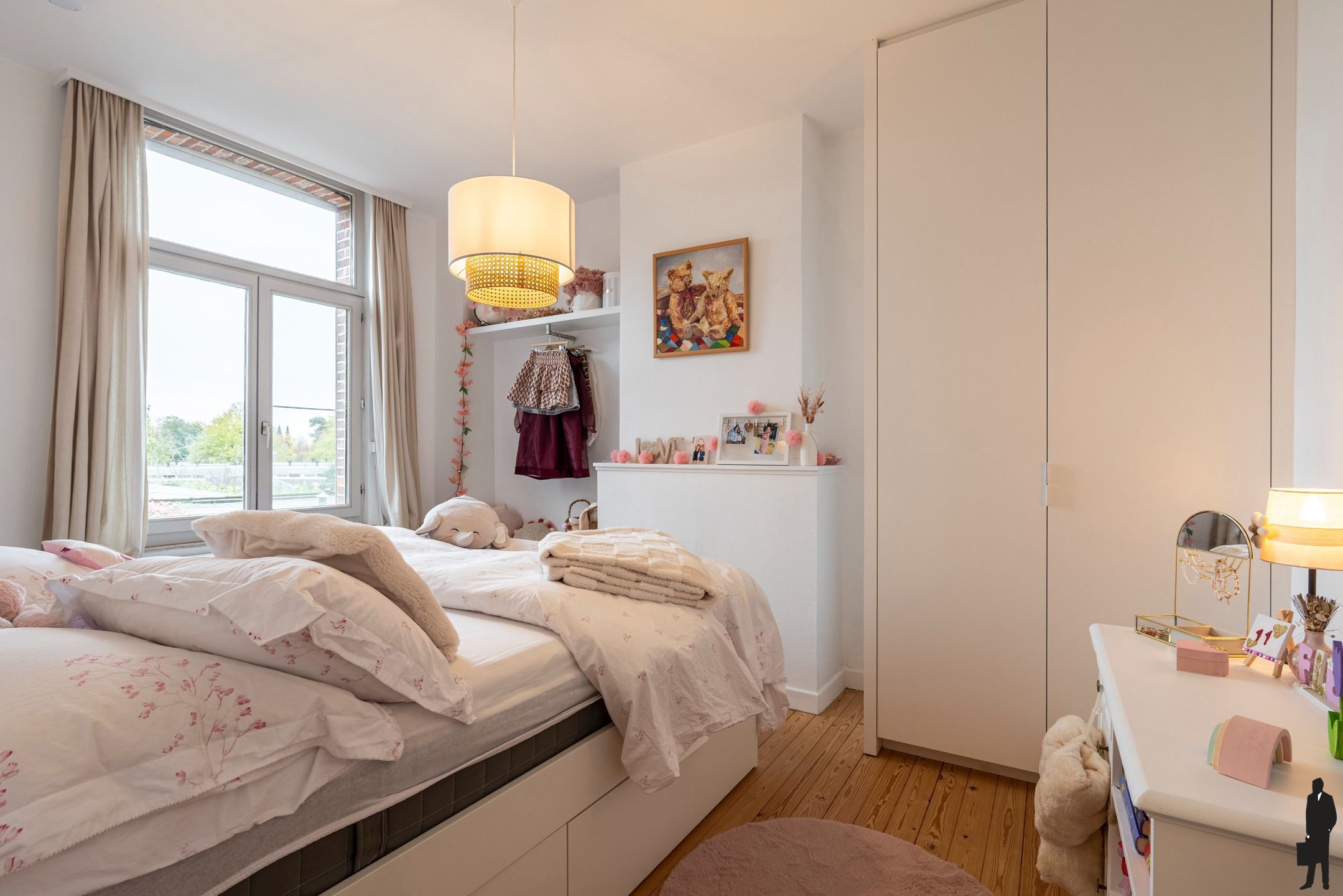 Instapklare stadswoning met diepe tuin en garage. foto 16