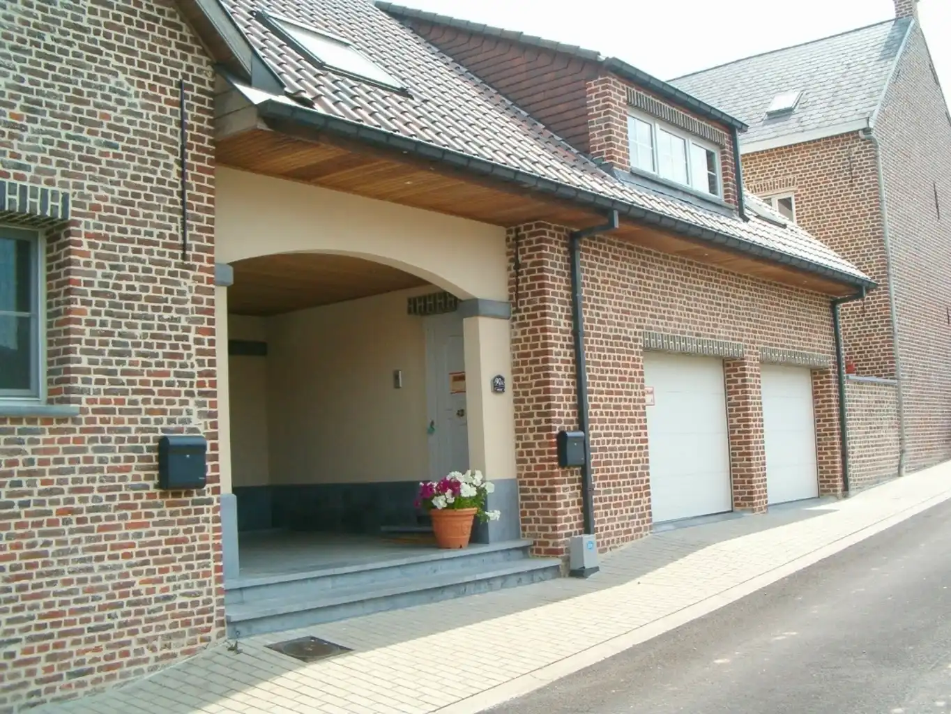 GROTE GERENOVEERDE BOERDERIJ MET APART APPARTEMENT foto 2