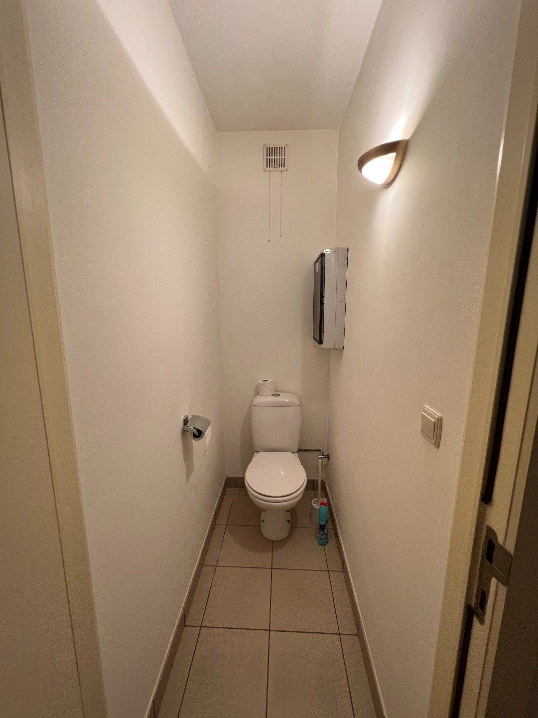 GEZELLIG APPARTEMENT MET 1 SLAAPKAMER EN 2 TERASSEN IN IEPER foto 11