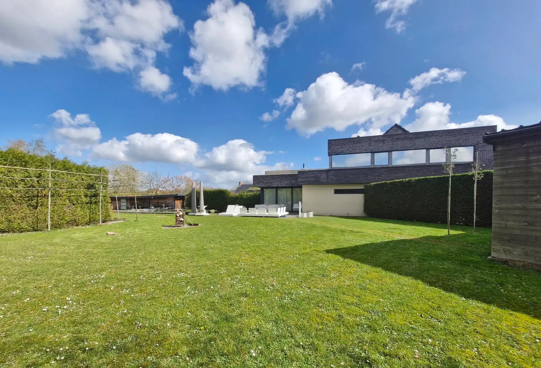 Uitzonderlijke woning met zwemvijver en 4 slaapkamers te Lede! foto 31