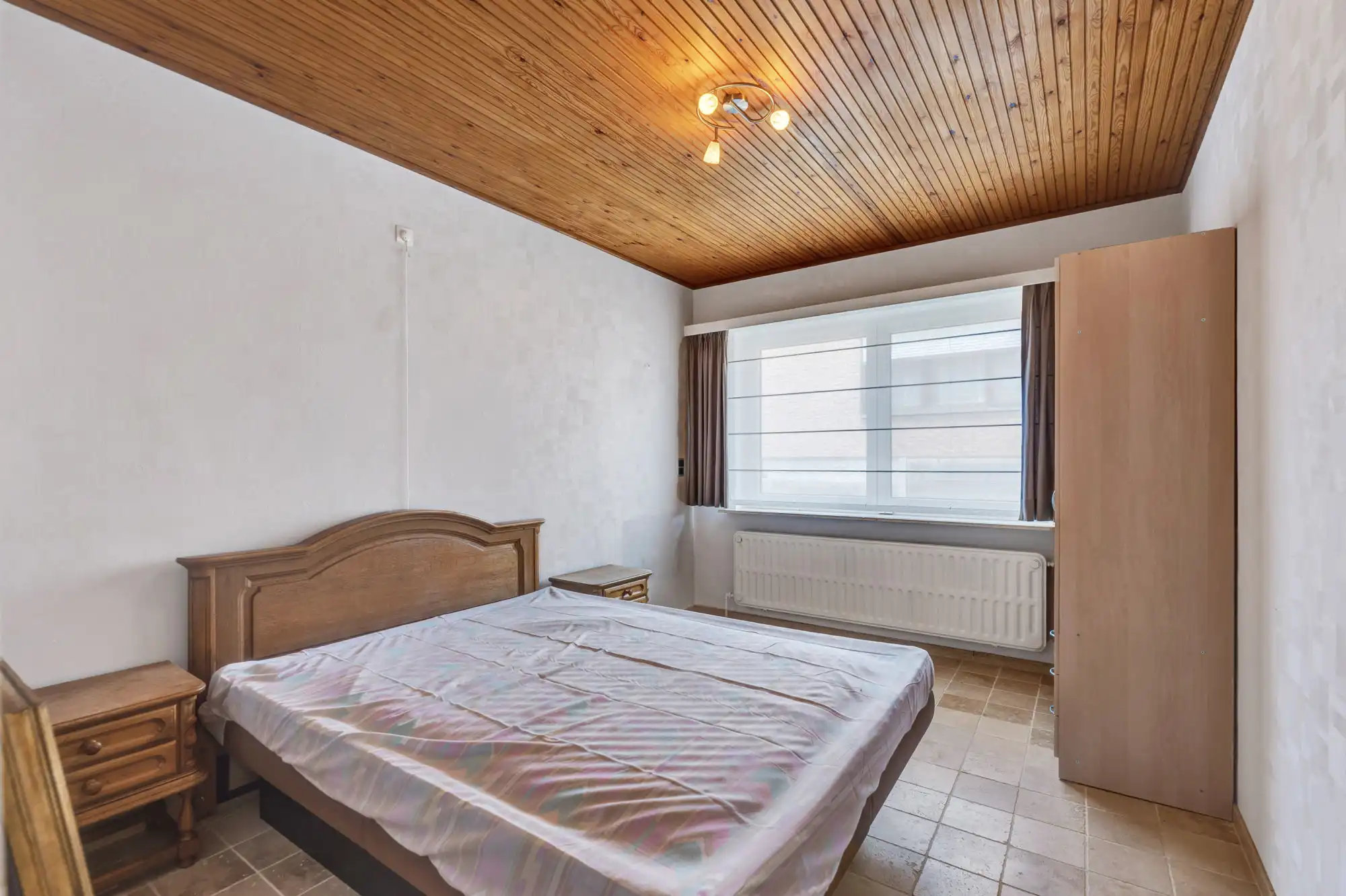 UNIEKE BUITENKANS! Instapklare bungalow met loods/bouwgrond foto 16