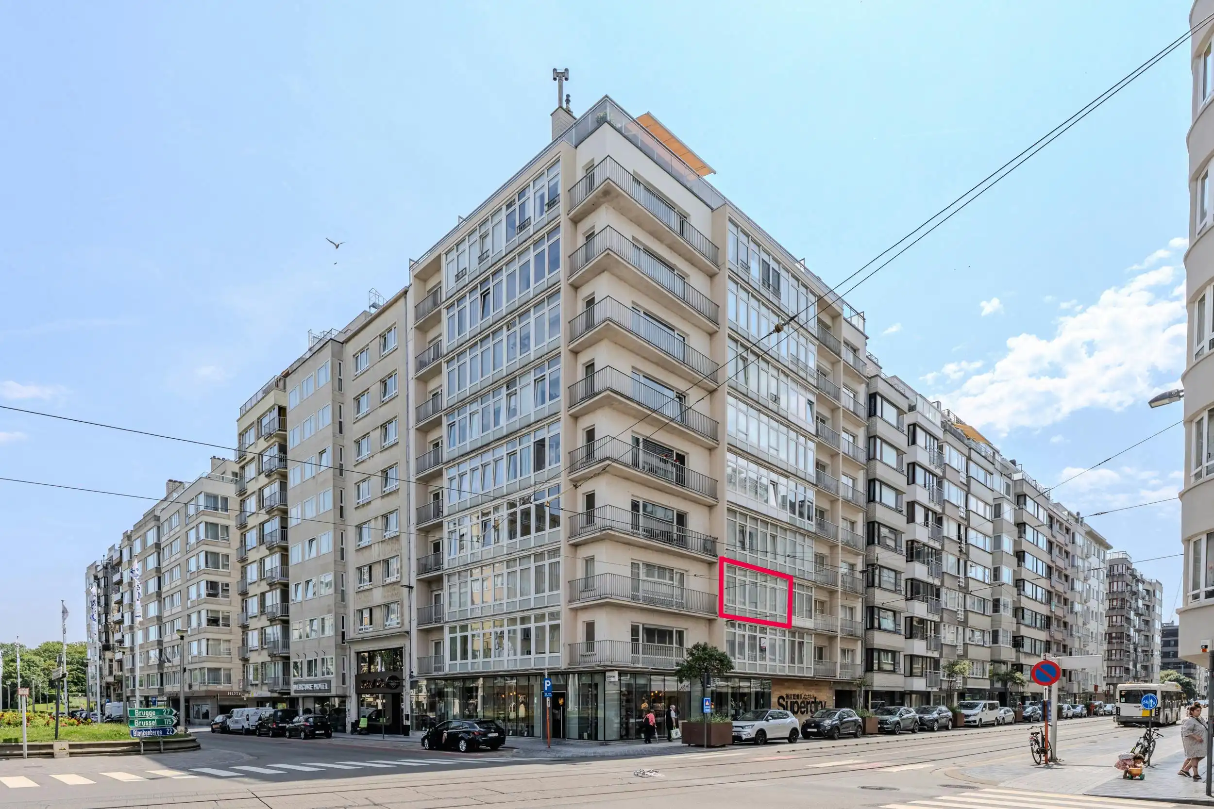 Fantastisch gerenoveerde studio met slaaphoek te Oostende foto 21