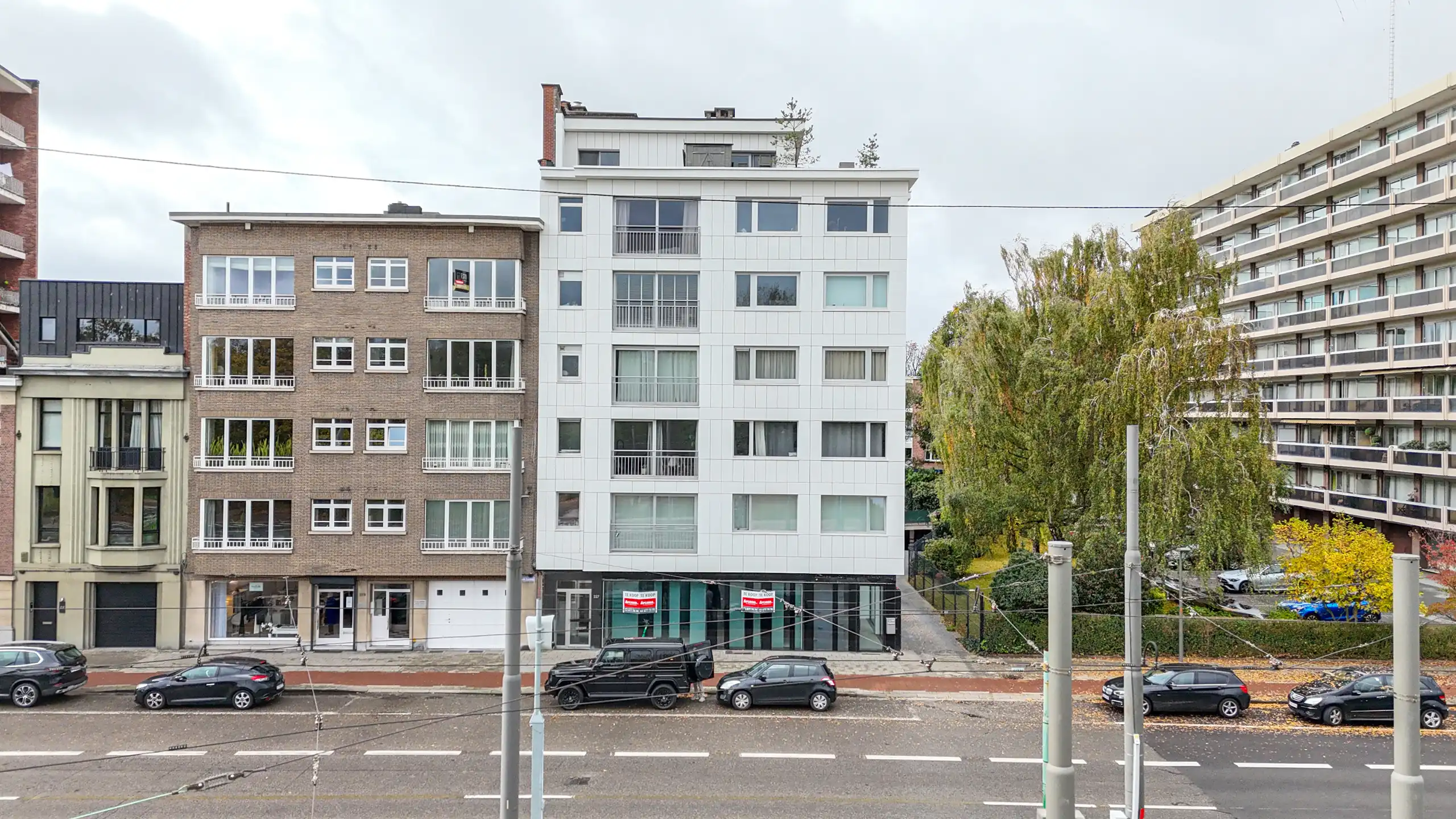 Residentieel modern appartement met ondergronde parking! foto 22