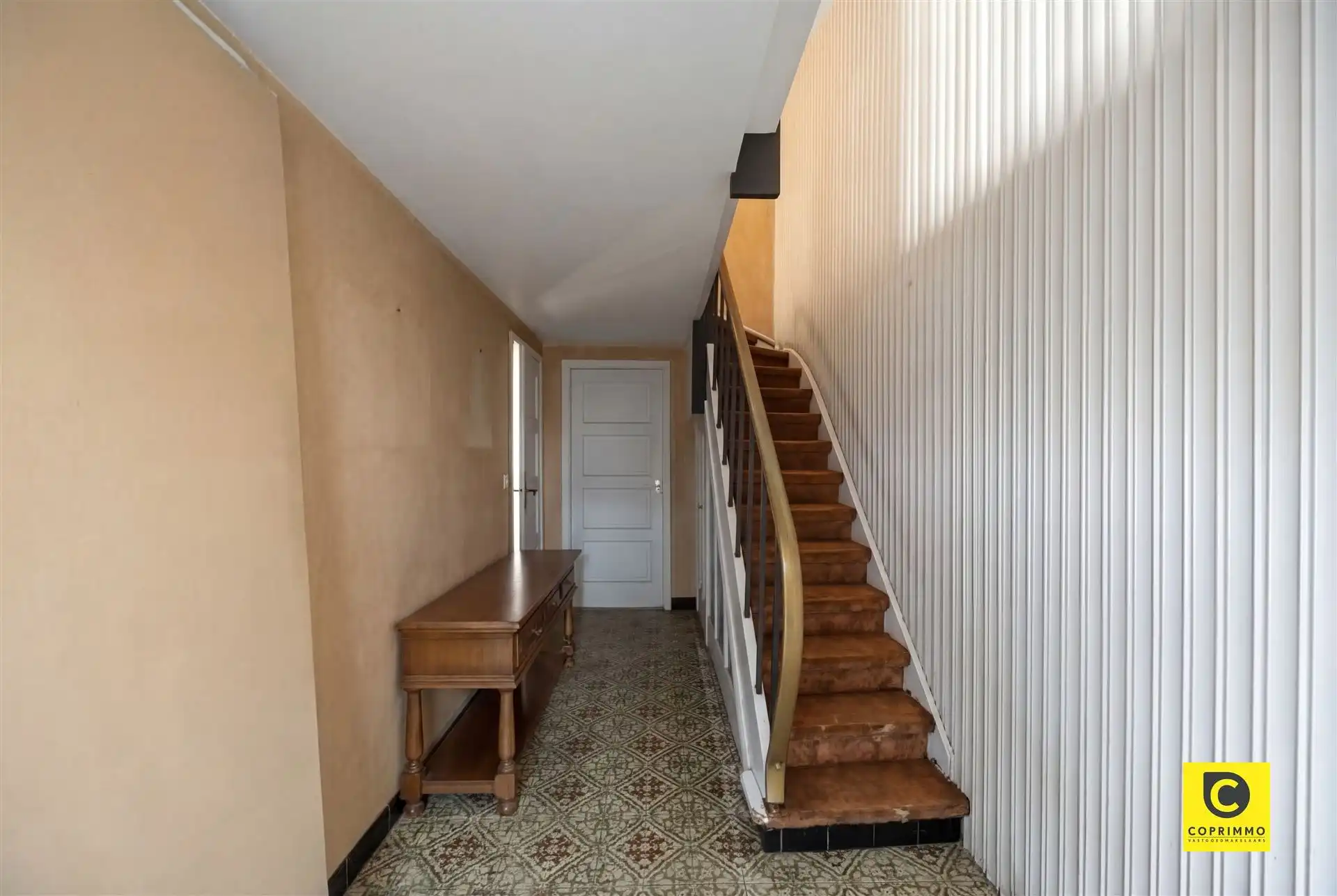 Woning met ruime zuidgerichte tuin foto 19