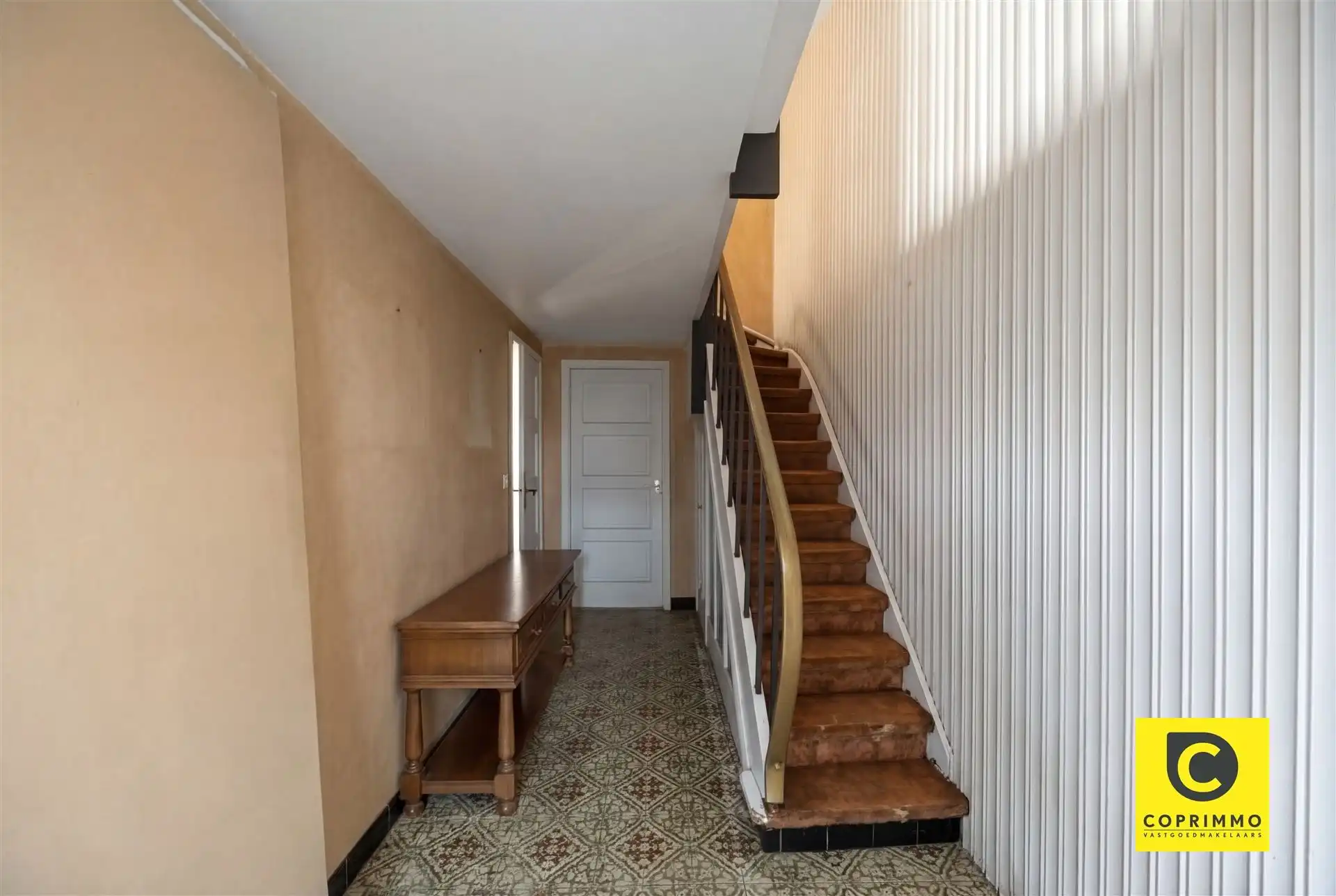 Woning met ruime zuidgerichte tuin foto 19