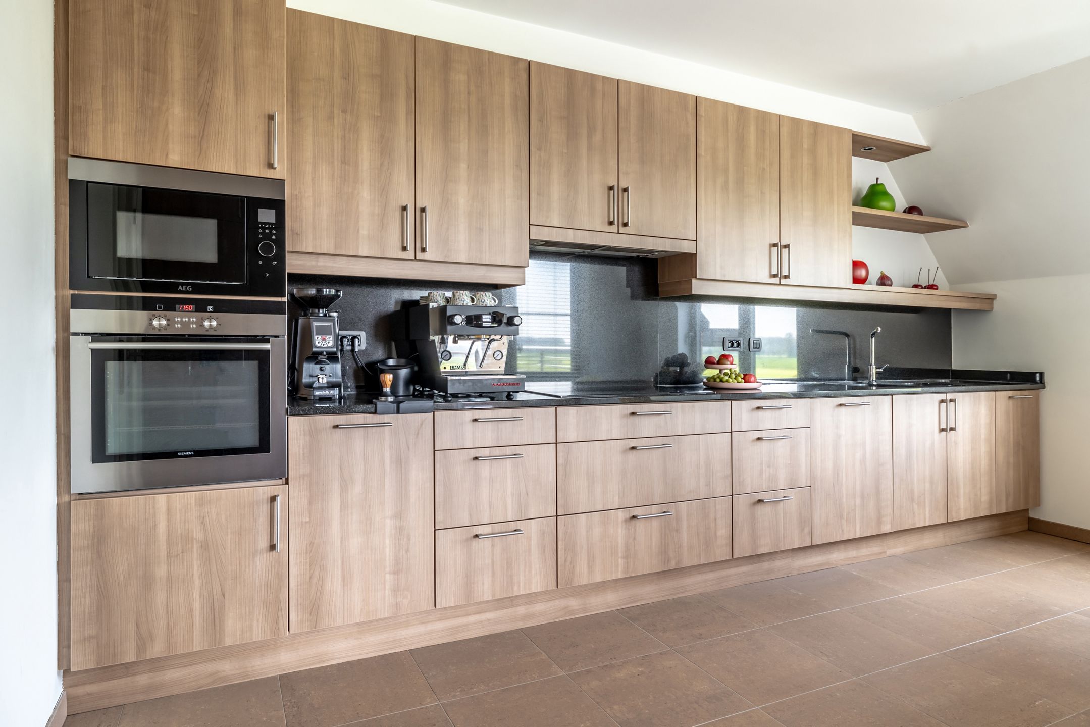 Ruim duplex-penthouse met 4 slpk, 2 (dak) terrassen en vrij uitzicht te Hoogstraten! foto 15