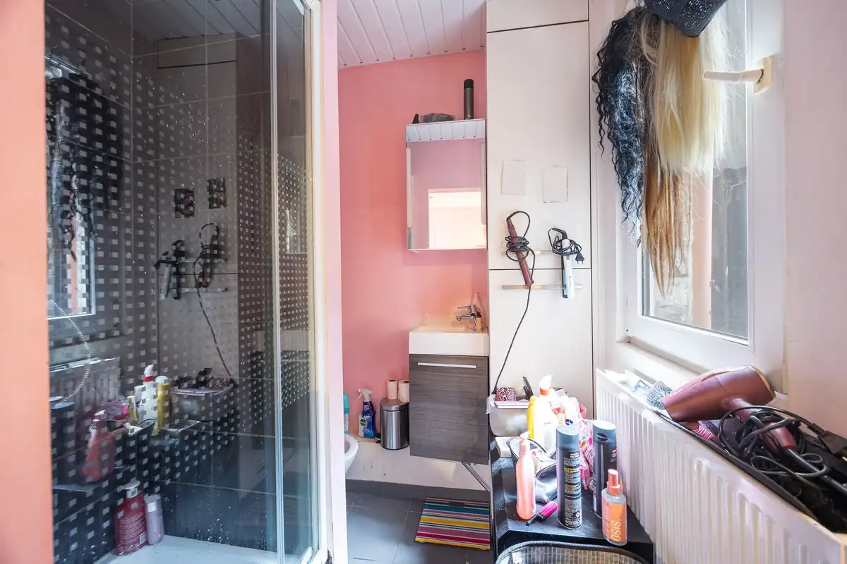 Opbrengsteigendom met 3 slaapkamers foto 5