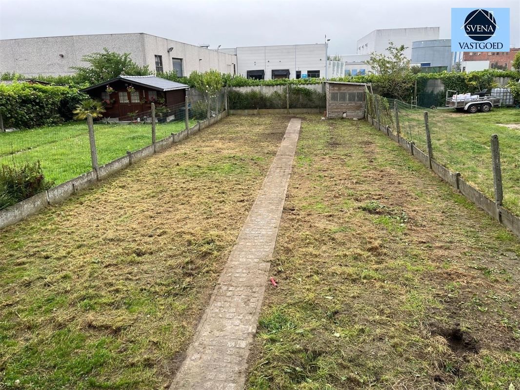 ZEER GOED GELEGEN WONING NABIJ CENTRUM foto 17