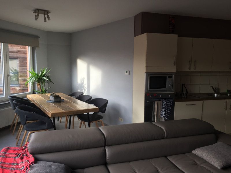 Gezellig en goed gelegen appartement met 2 slaapkamers foto 4