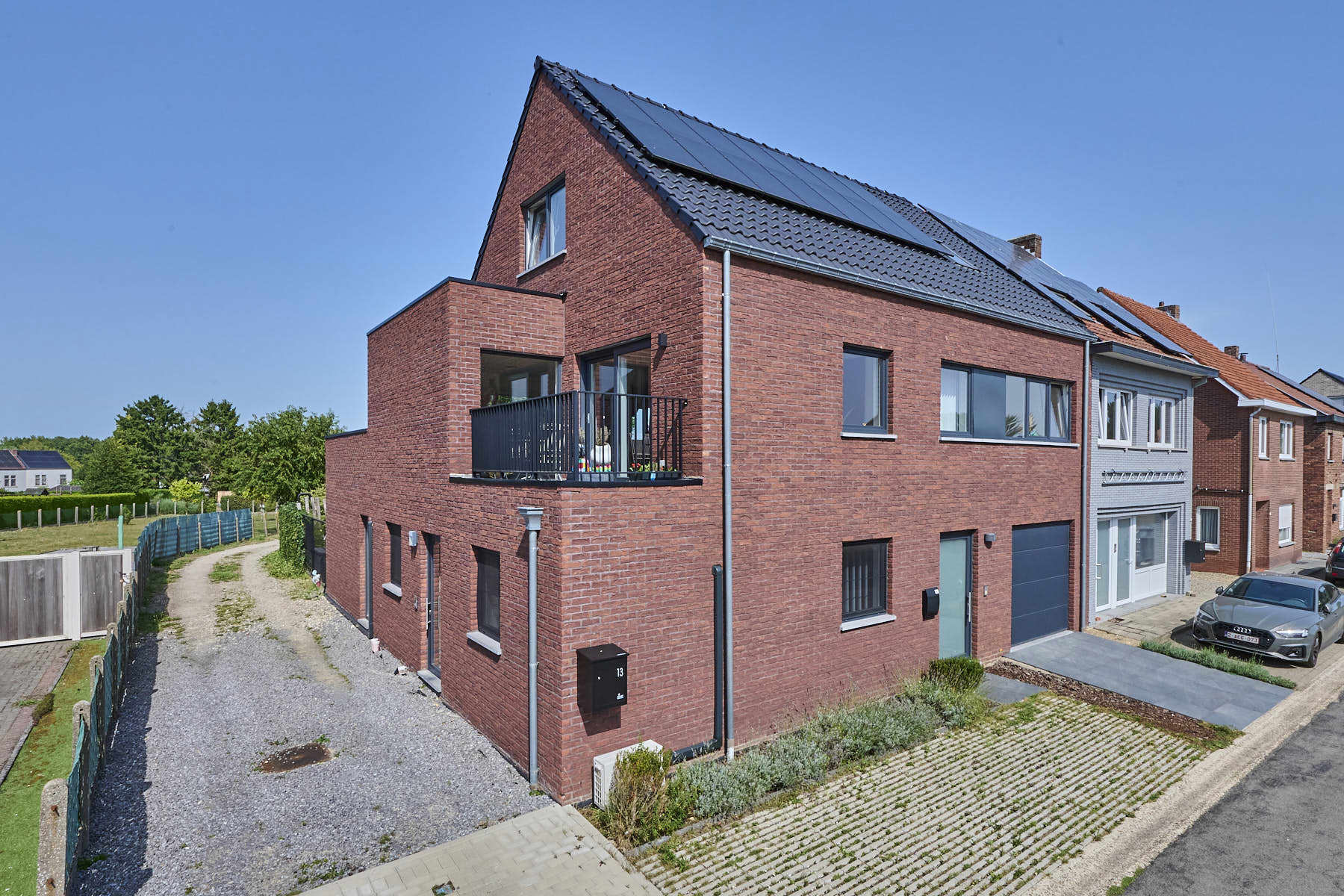 Appartement te koop foto {{pictureIndex}}